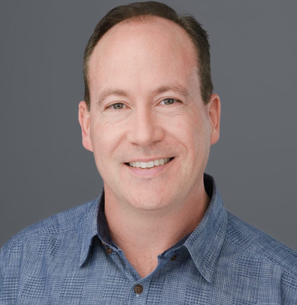 Andrew Richard Grey Headshot - Comet